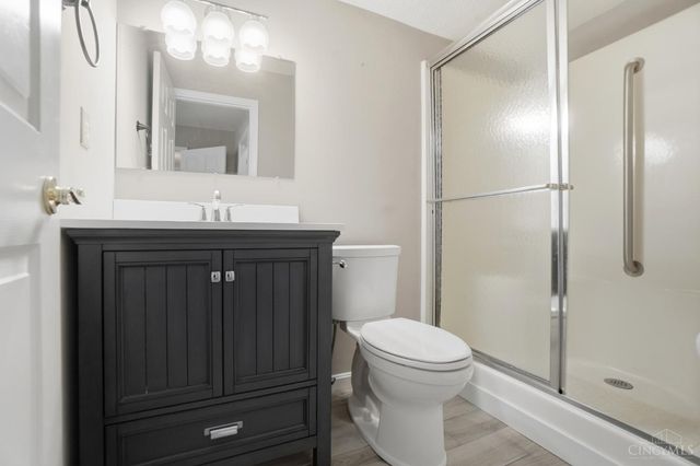 704 Terrace Court, Trenton, OH 45067