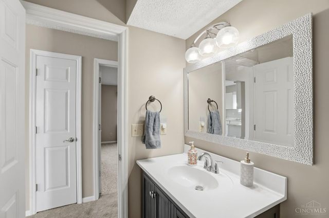 704 Terrace Court, Trenton, OH 45067