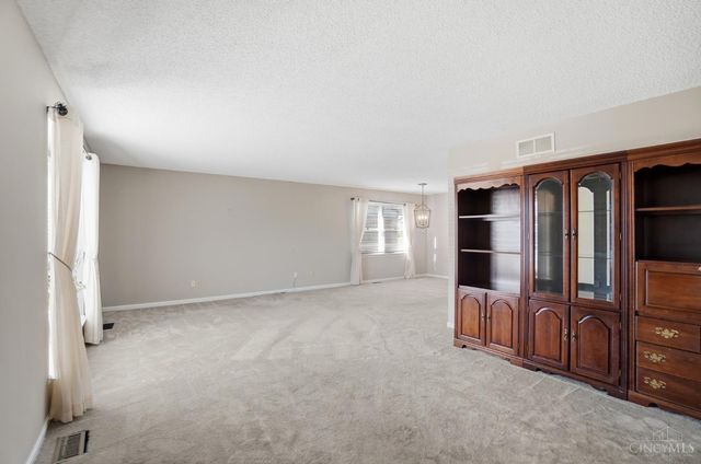 704 Terrace Court, Trenton, OH 45067