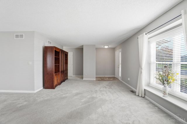 704 Terrace Court, Trenton, OH 45067