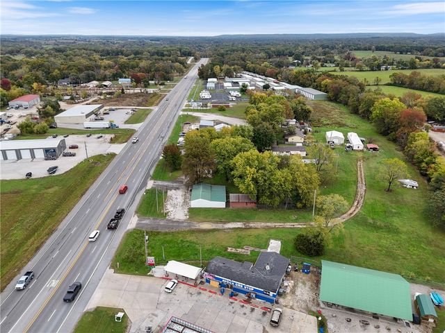 150 N Hwy 62, Avoca, AR 72711