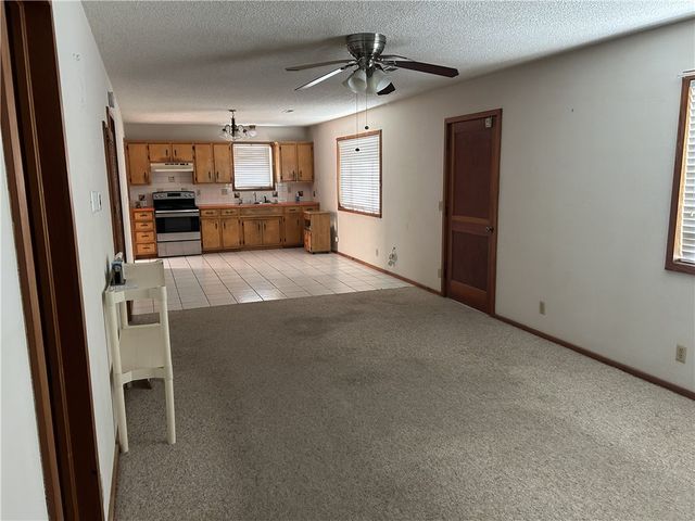 150 N Hwy 62, Avoca, AR 72711