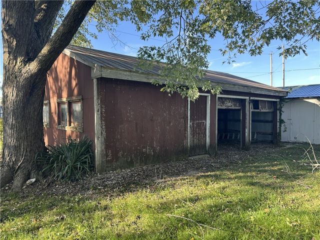 150 N Hwy 62, Avoca, AR 72711