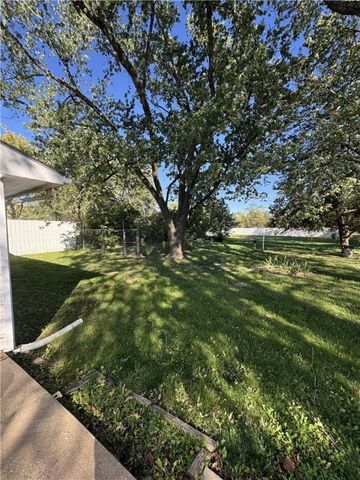 150 N Hwy 62, Avoca, AR 72711