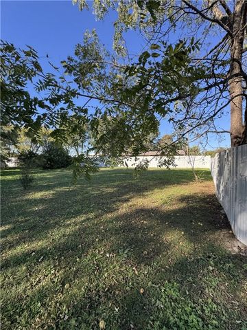 150 N Hwy 62, Avoca, AR 72711