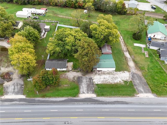 150 N Hwy 62, Avoca, AR 72711