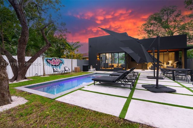 400 NW 49th St, Miami, FL 33127