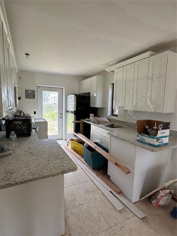 23100 SW 123rd Ave, Miami, FL 33170