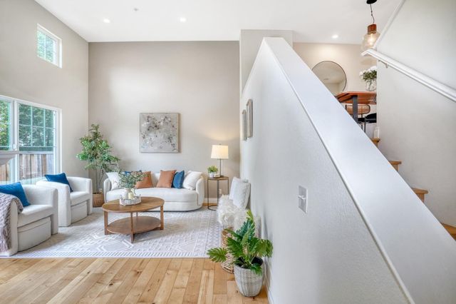 963 Bellomo Avenue, Sunnyvale, CA 94086
