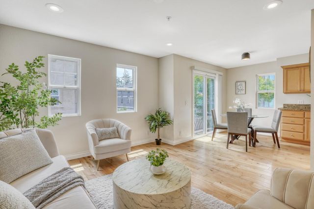 963 Bellomo Avenue, Sunnyvale, CA 94086