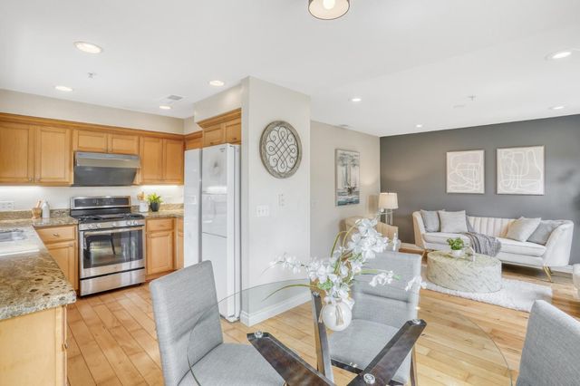 963 Bellomo Avenue, Sunnyvale, CA 94086