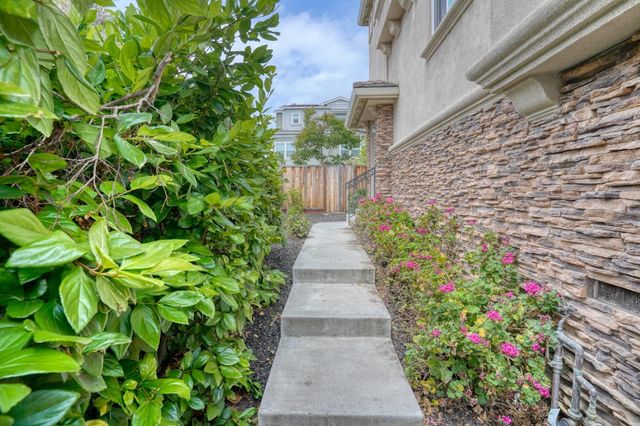 963 Bellomo Avenue, Sunnyvale, CA 94086