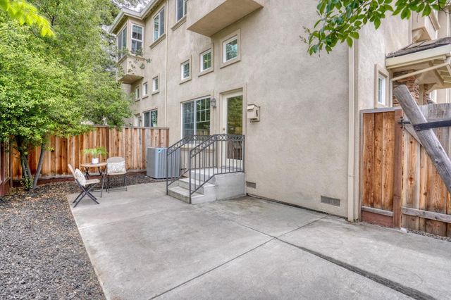 963 Bellomo Avenue, Sunnyvale, CA 94086