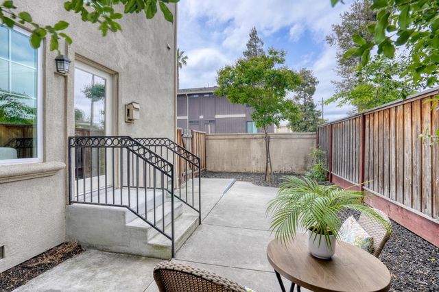 963 Bellomo Avenue, Sunnyvale, CA 94086