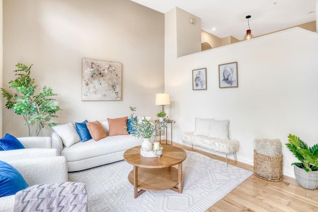 963 Bellomo Avenue, Sunnyvale, CA 94086
