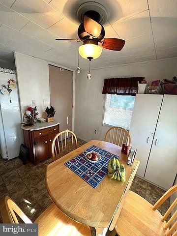 101 MAGNOLIA DR, Barnegat, NJ 08005