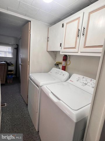 101 MAGNOLIA DR, Barnegat, NJ 08005