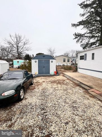 101 MAGNOLIA DR, Barnegat, NJ 08005