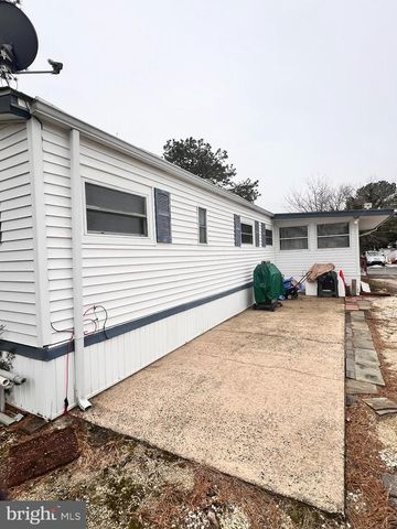 101 MAGNOLIA DR, Barnegat, NJ 08005