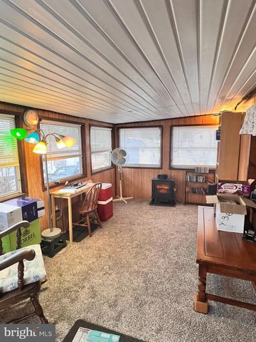 101 MAGNOLIA DR, Barnegat, NJ 08005