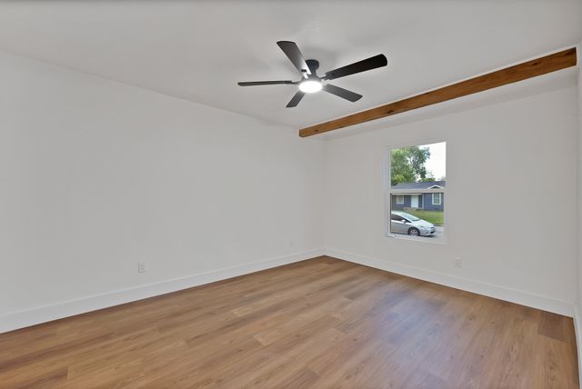 4248 Lorin Avenue, Fort Worth, TX 76105