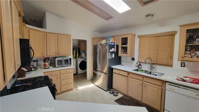 201 E Arrow 54, Glendora, CA 91740