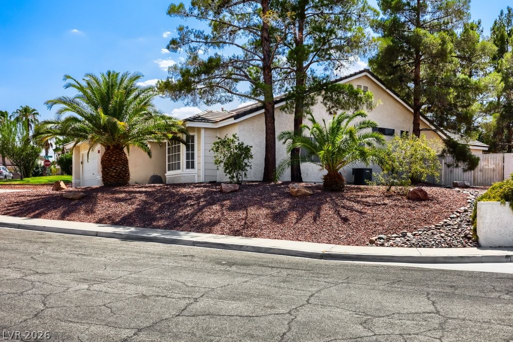 205 Glacier Drive, Henderson, NV 89074 — photo 3