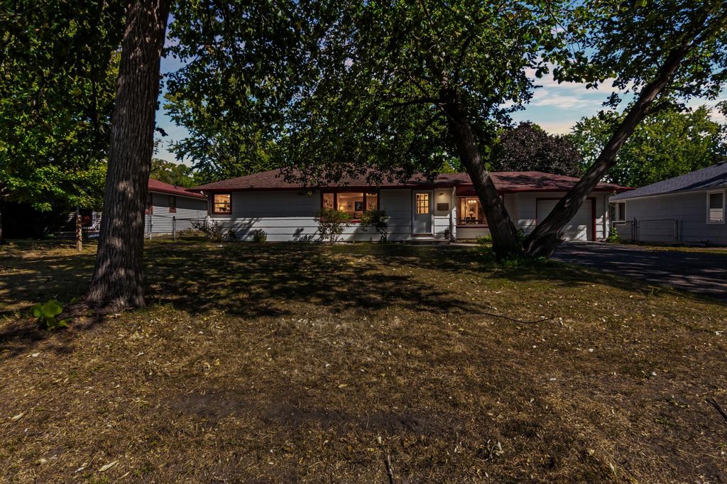 7009 12th Avenue S, Richfield, MN 55423