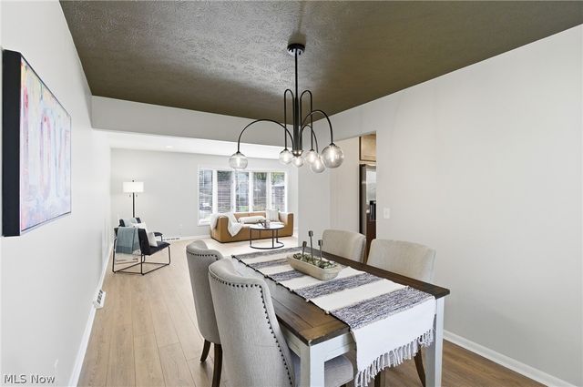 6344 Gale Drive, Seven Hills, OH 44131