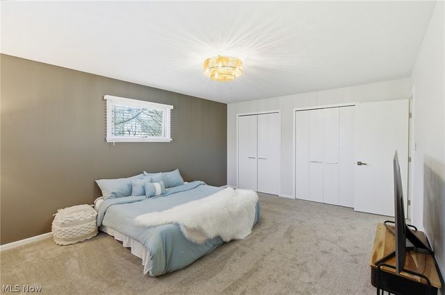 6344 Gale Drive, Seven Hills, OH 44131