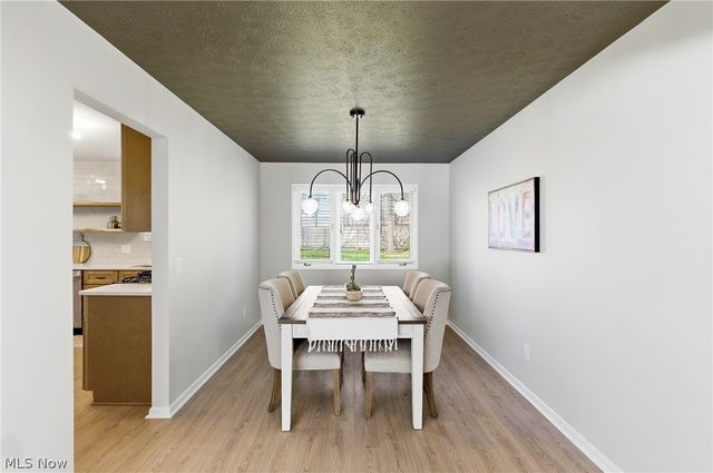 6344 Gale Drive, Seven Hills, OH 44131