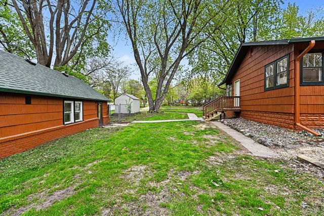 87 Juniper Street, Mahtomedi, MN 55115