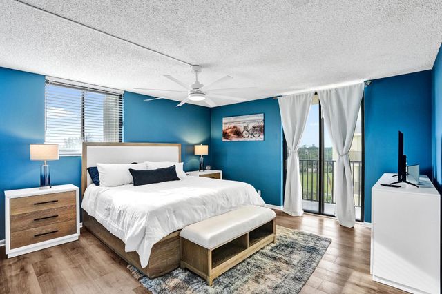 300 Ocean Trail Way 410, Jupiter, FL 33477