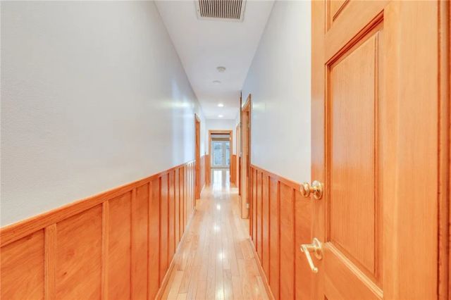 3352 Larga, Los Angeles, CA 90039