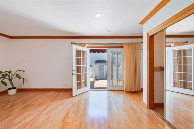 3352 Larga, Los Angeles, CA 90039