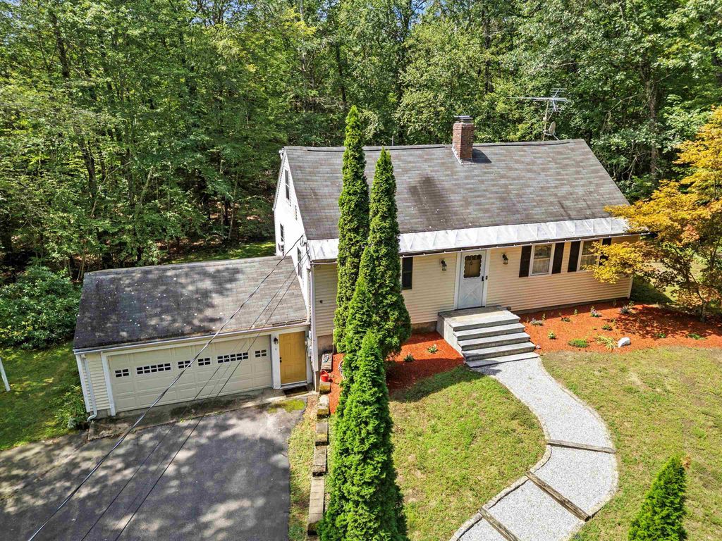 20 Juniper Drive, Amherst, NH 03031