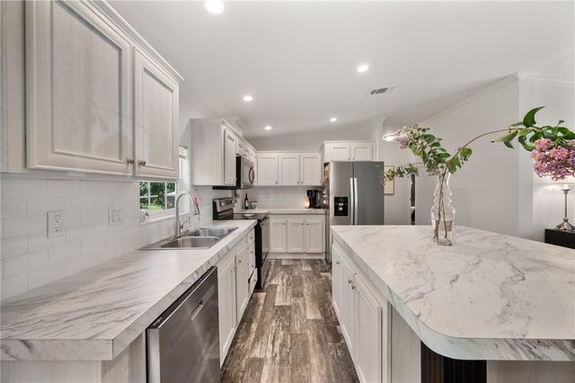 1321 WINDSONG DRIVE, Lakeland, FL 33811