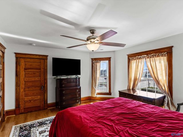 100 W Bryan Street, Athens, AL 35611