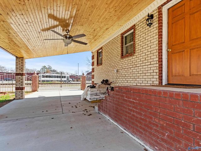 100 W Bryan Street, Athens, AL 35611