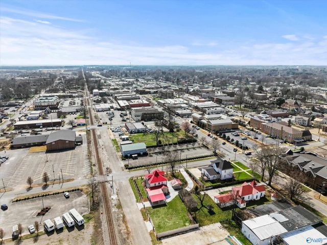 100 W Bryan Street, Athens, AL 35611