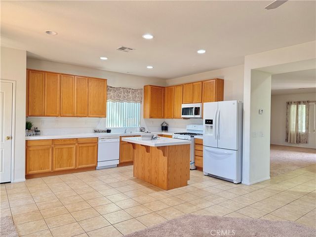 15121 Sorrel Road, Victorville, CA 92394