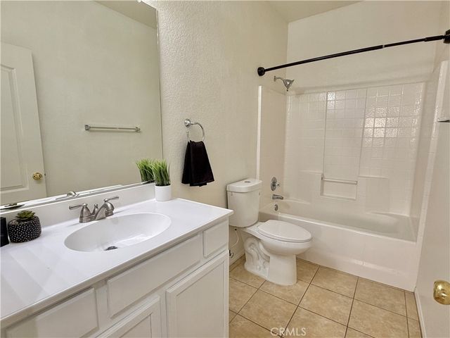 15121 Sorrel Road, Victorville, CA 92394