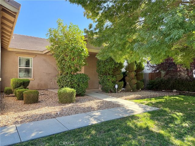 15121 Sorrel Road, Victorville, CA 92394