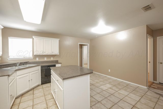 3818 S WILLIAMS Street, Amarillo, TX 79118
