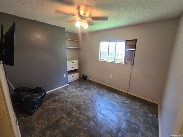 9914 FLATLAND TRL, Converse, TX 78109