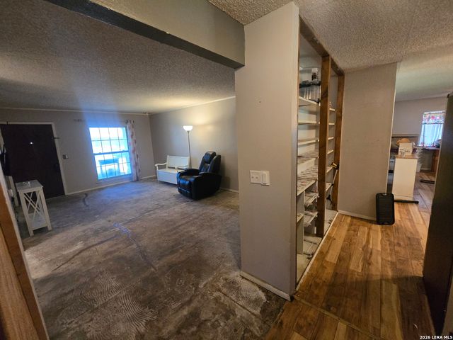 9914 FLATLAND TRL, Converse, TX 78109