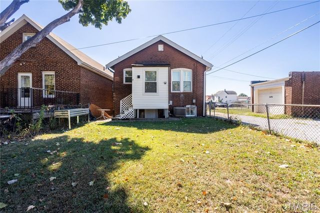 4273 Oleatha Avenue, St Louis, MO 63116