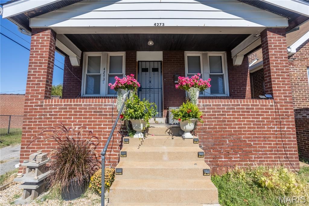 4273 Oleatha Avenue, St Louis, MO 63116