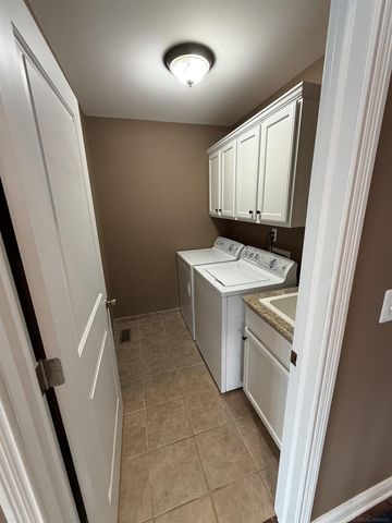 10295 Northridge Court, White Lake, MI 48386