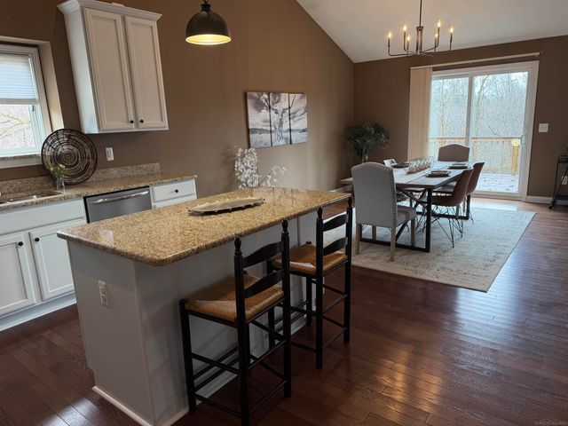 10295 Northridge Court, White Lake, MI 48386